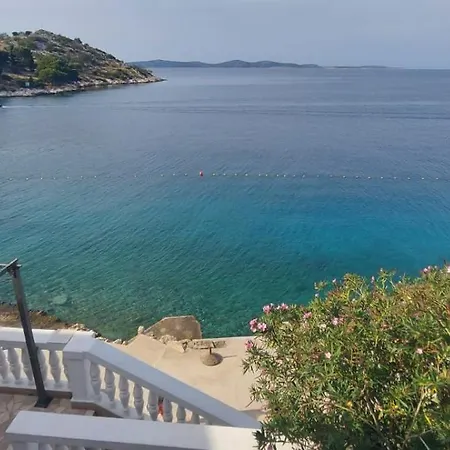 Apartment Biba Tribunj (Sibenik-Knin)